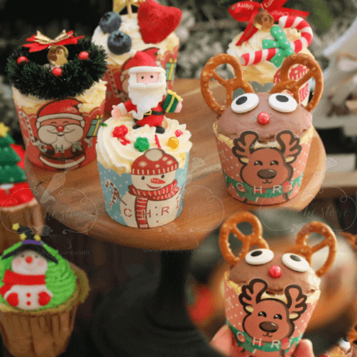 Gingerbread Man Mini Paper Christmas Cupcake Liners, 100-Count – Cakes  Dreamer