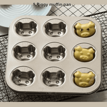 9 cavities piglet cake mold