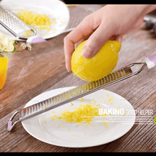 lemon / cheese grater