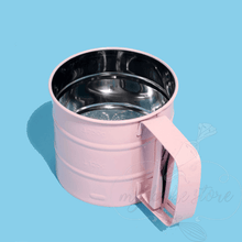 stainless steel cake sifter or flour sifter