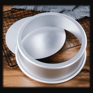 round cake pan with removable bottom