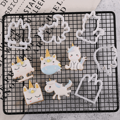 unicorn cookie cutters with stencils